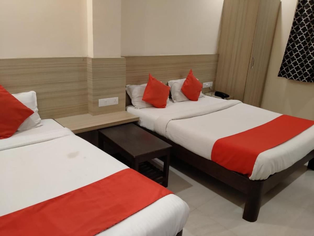 The Elite Inn فيساخاباتنام المظهر الخارجي الصورة